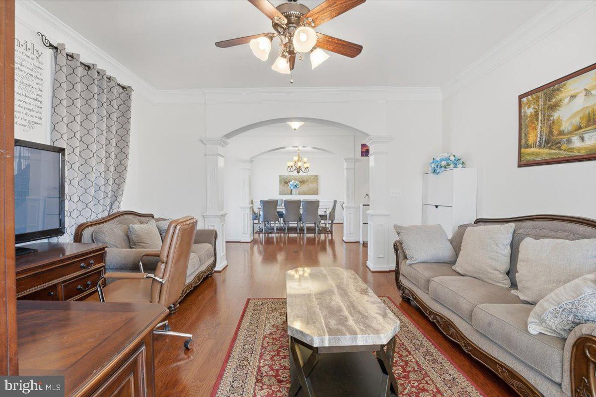 11 SWEET WILLIAM DR, STAFFORD, Virginia 22554, 6 Bedrooms Bedrooms, ,5 BathroomsBathrooms,Residential,For sale,11 SWEET WILLIAM DR,VAST2045346 MLS # VAST2045346