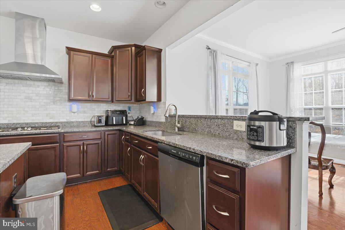 11 SWEET WILLIAM DR, STAFFORD, Virginia 22554, 6 Bedrooms Bedrooms, ,5 BathroomsBathrooms,Residential,For sale,11 SWEET WILLIAM DR,VAST2045346 MLS # VAST2045346