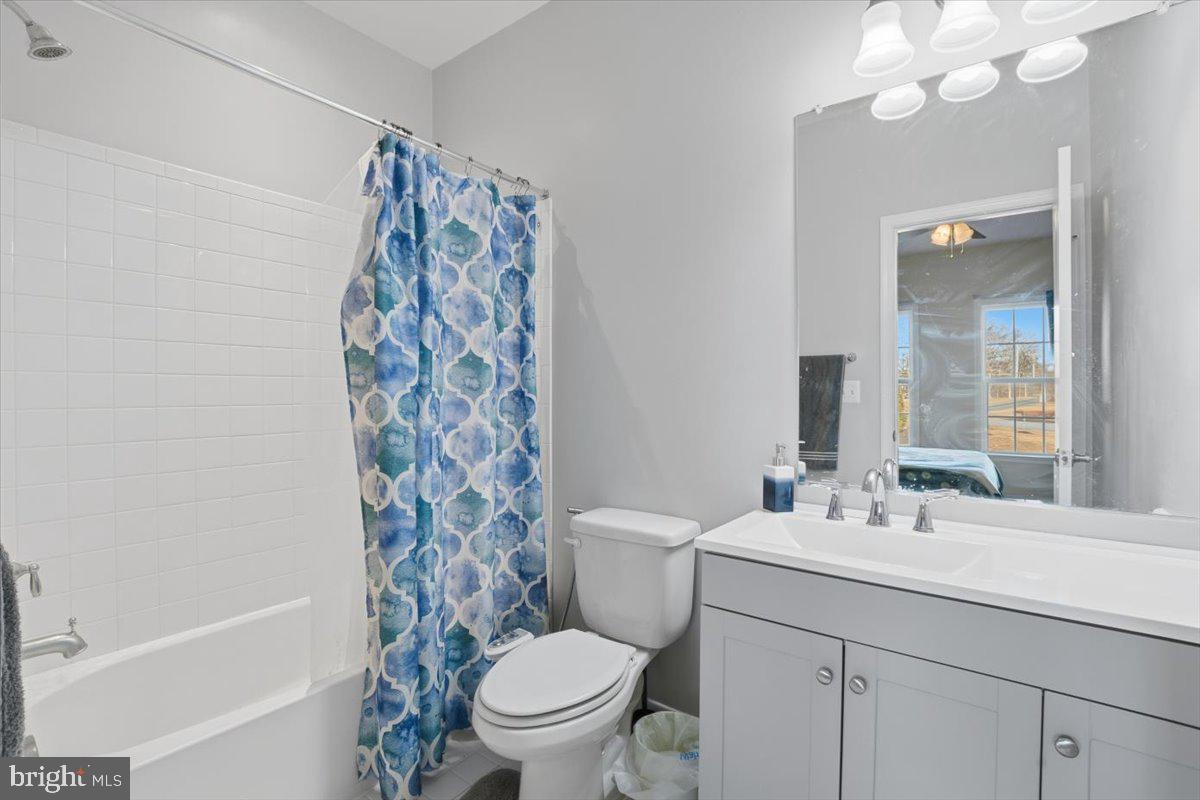 11 SWEET WILLIAM DR, STAFFORD, Virginia 22554, 6 Bedrooms Bedrooms, ,5 BathroomsBathrooms,Residential,For sale,11 SWEET WILLIAM DR,VAST2045346 MLS # VAST2045346