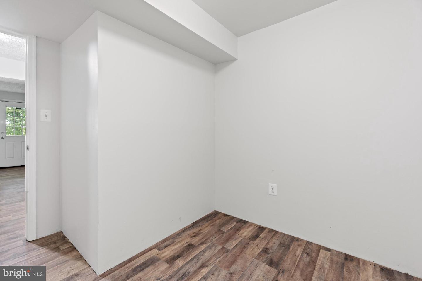 3618 WHARF LN, TRIANGLE, Virginia 22172, 3 Bedrooms Bedrooms, ,2 BathroomsBathrooms,Residential,For sale,3618 WHARF LN,VAPW2110788 MLS # VAPW2110788