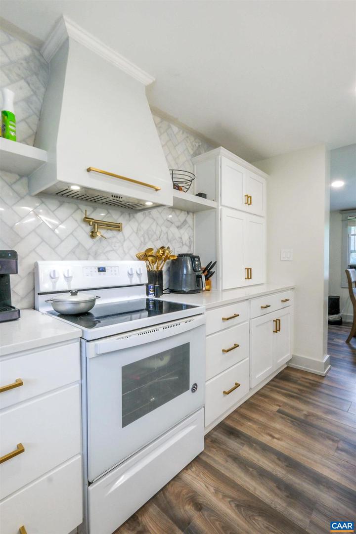 3331 S CONSTITUTION RTE, DILLWYN, Virginia 23936, 3 Bedrooms Bedrooms, ,2 BathroomsBathrooms,Residential,For sale,3331 S CONSTITUTION RTE,672594 MLS # 672594