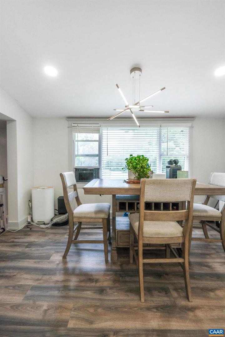 3331 S CONSTITUTION RTE, DILLWYN, Virginia 23936, 3 Bedrooms Bedrooms, ,2 BathroomsBathrooms,Residential,For sale,3331 S CONSTITUTION RTE,672594 MLS # 672594