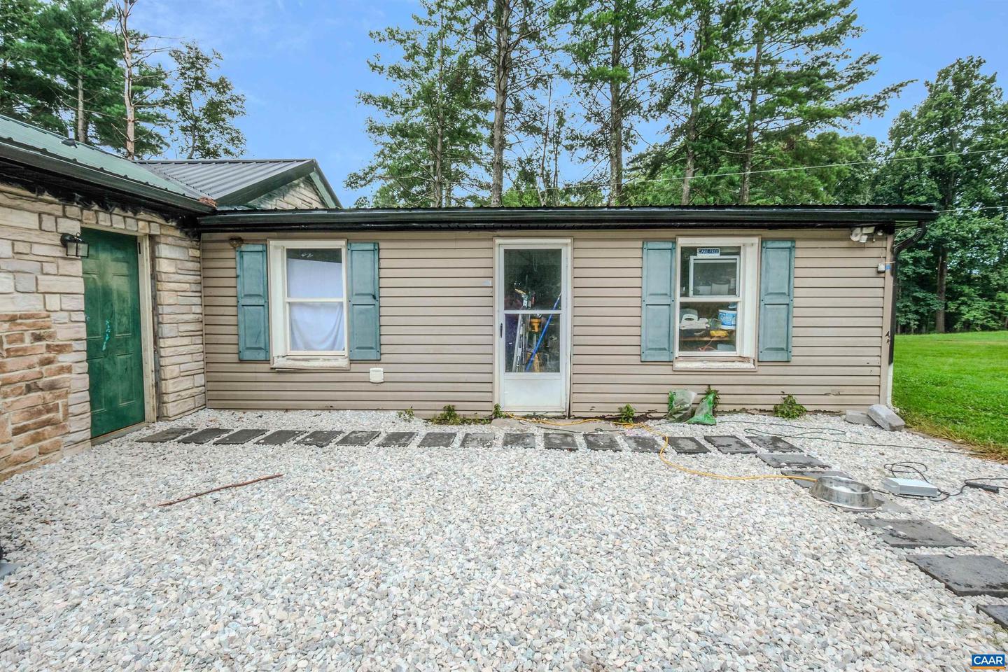 3331 S CONSTITUTION RTE, DILLWYN, Virginia 23936, 3 Bedrooms Bedrooms, ,2 BathroomsBathrooms,Residential,For sale,3331 S CONSTITUTION RTE,672594 MLS # 672594