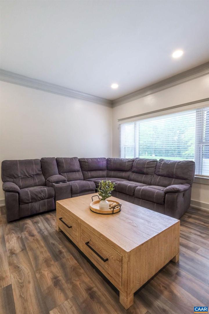 3331 S CONSTITUTION RTE, DILLWYN, Virginia 23936, 3 Bedrooms Bedrooms, ,2 BathroomsBathrooms,Residential,For sale,3331 S CONSTITUTION RTE,672594 MLS # 672594