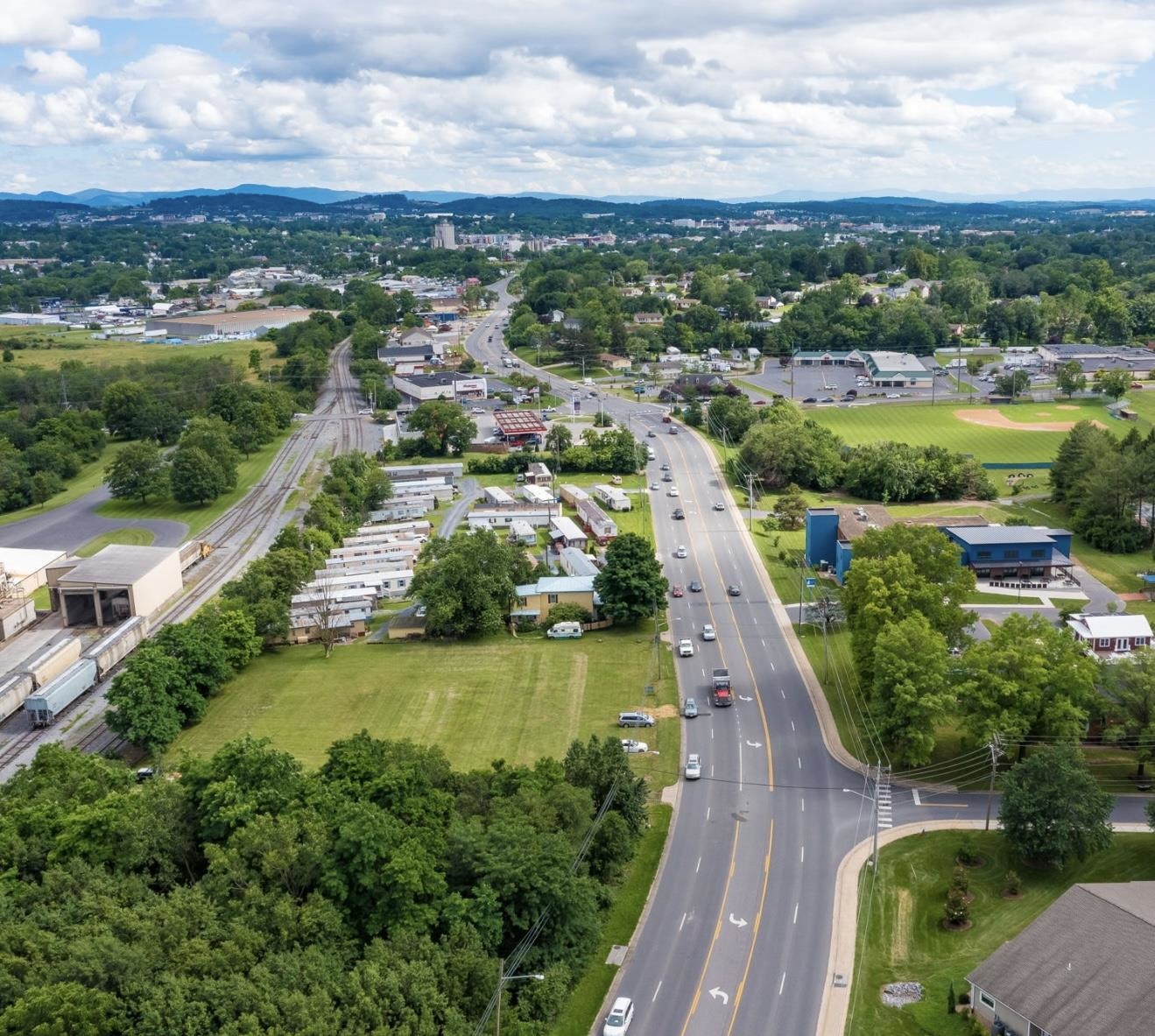 1294 VIRGINIA AVE, HARRISONBURG, Virginia 22801, ,Commercial,1294 VIRGINIA AVE,666108 MLS # 666108