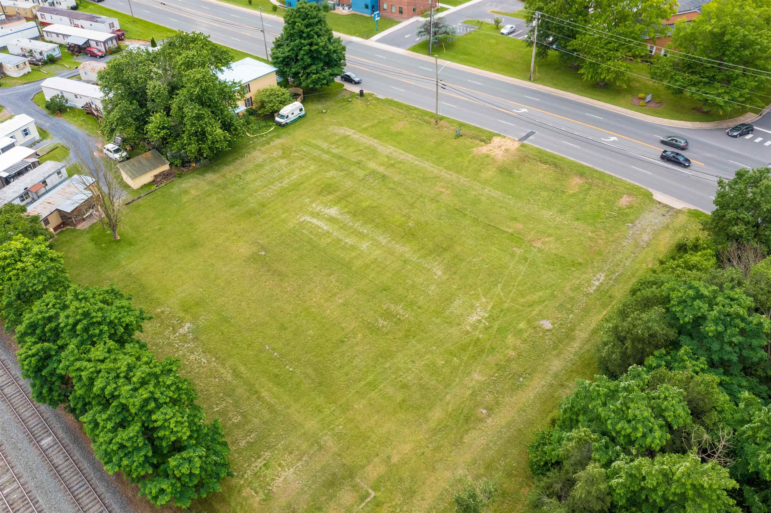 1294 VIRGINIA AVE, HARRISONBURG, Virginia 22801, ,Commercial,1294 VIRGINIA AVE,666108 MLS # 666108