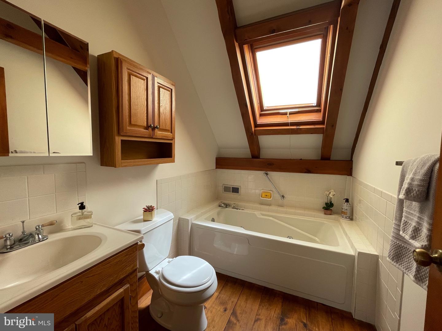 521 DEARING RD, HUNTLY, Virginia 22640, 3 Bedrooms Bedrooms, ,3 BathroomsBathrooms,Farm,For sale,521 DEARING RD,VARP2002286 MLS # VARP2002286