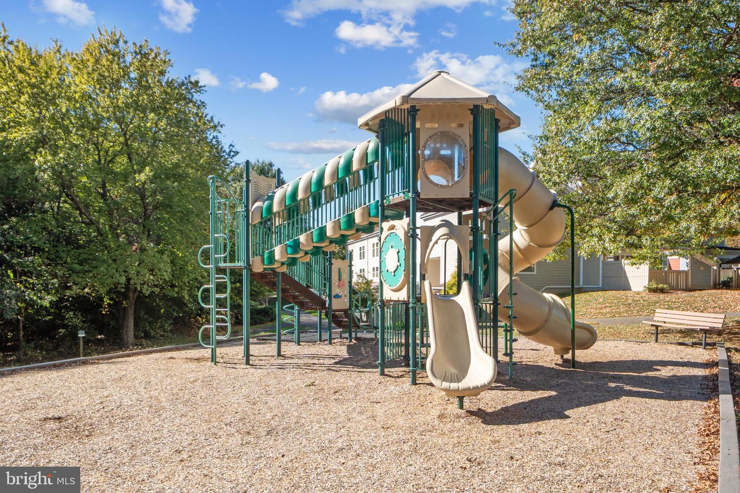 1656 PARKCREST CIR #2D/301, RESTON, Virginia 20190, 1 Bedroom Bedrooms, ,1 BathroomBathrooms,Residential,For sale,1656 PARKCREST CIR #2D/301,VAFX2277096 MLS # VAFX2277096