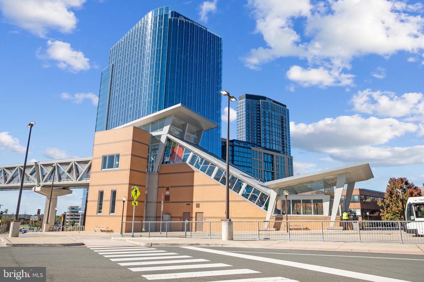 1656 PARKCREST CIR #2D/301, RESTON, Virginia 20190, 1 Bedroom Bedrooms, ,1 BathroomBathrooms,Residential,For sale,1656 PARKCREST CIR #2D/301,VAFX2277096 MLS # VAFX2277096