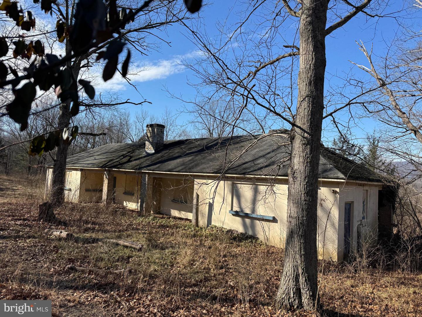 326 THUNDERBIRD RD, BENTONVILLE, Virginia 22610, ,Land,For sale,326 THUNDERBIRD RD,VAWR2013164 MLS # VAWR2013164