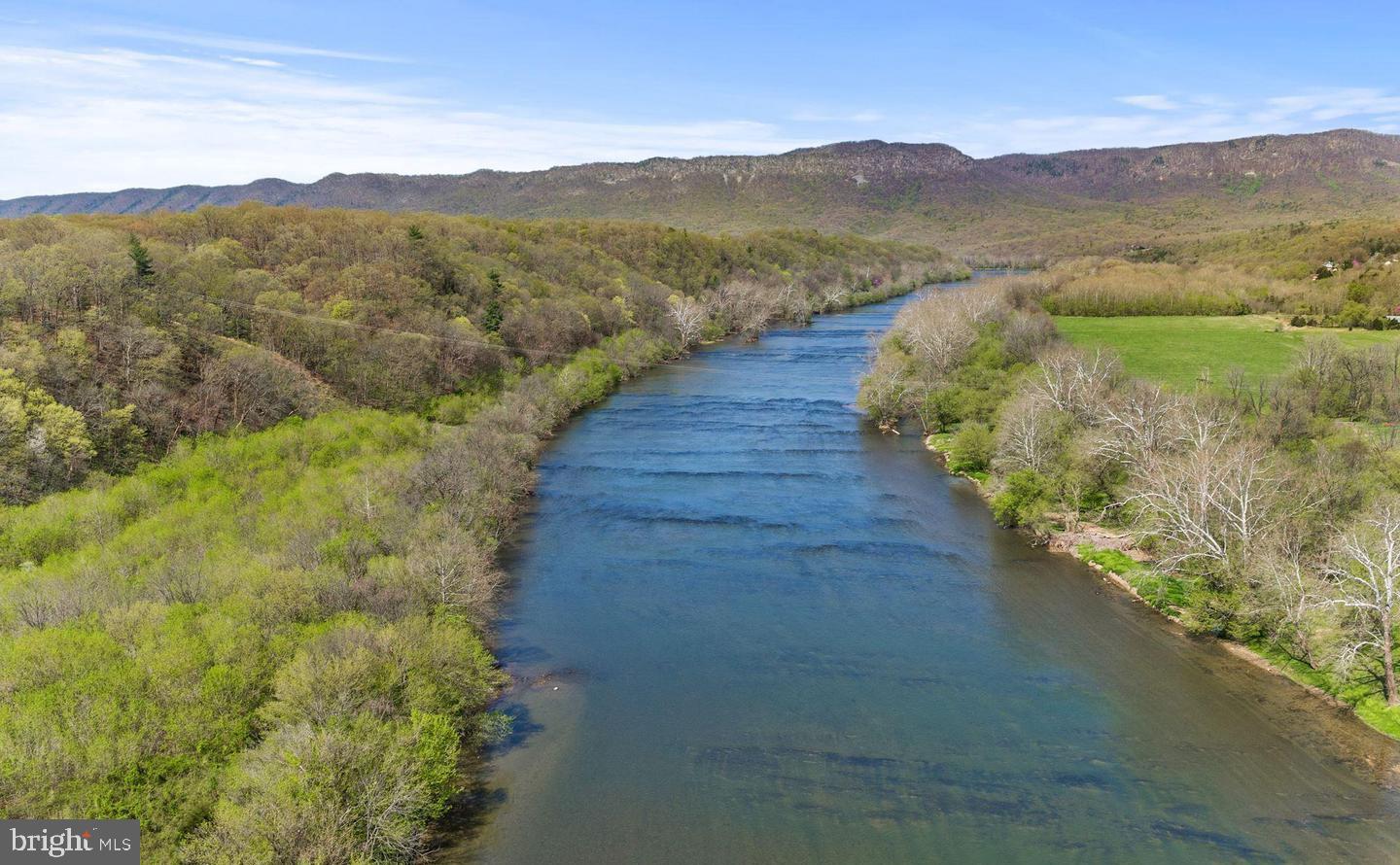 326 THUNDERBIRD RD, BENTONVILLE, Virginia 22610, ,Farm,For sale,326 THUNDERBIRD RD,VAWR2013164 MLS # VAWR2013164