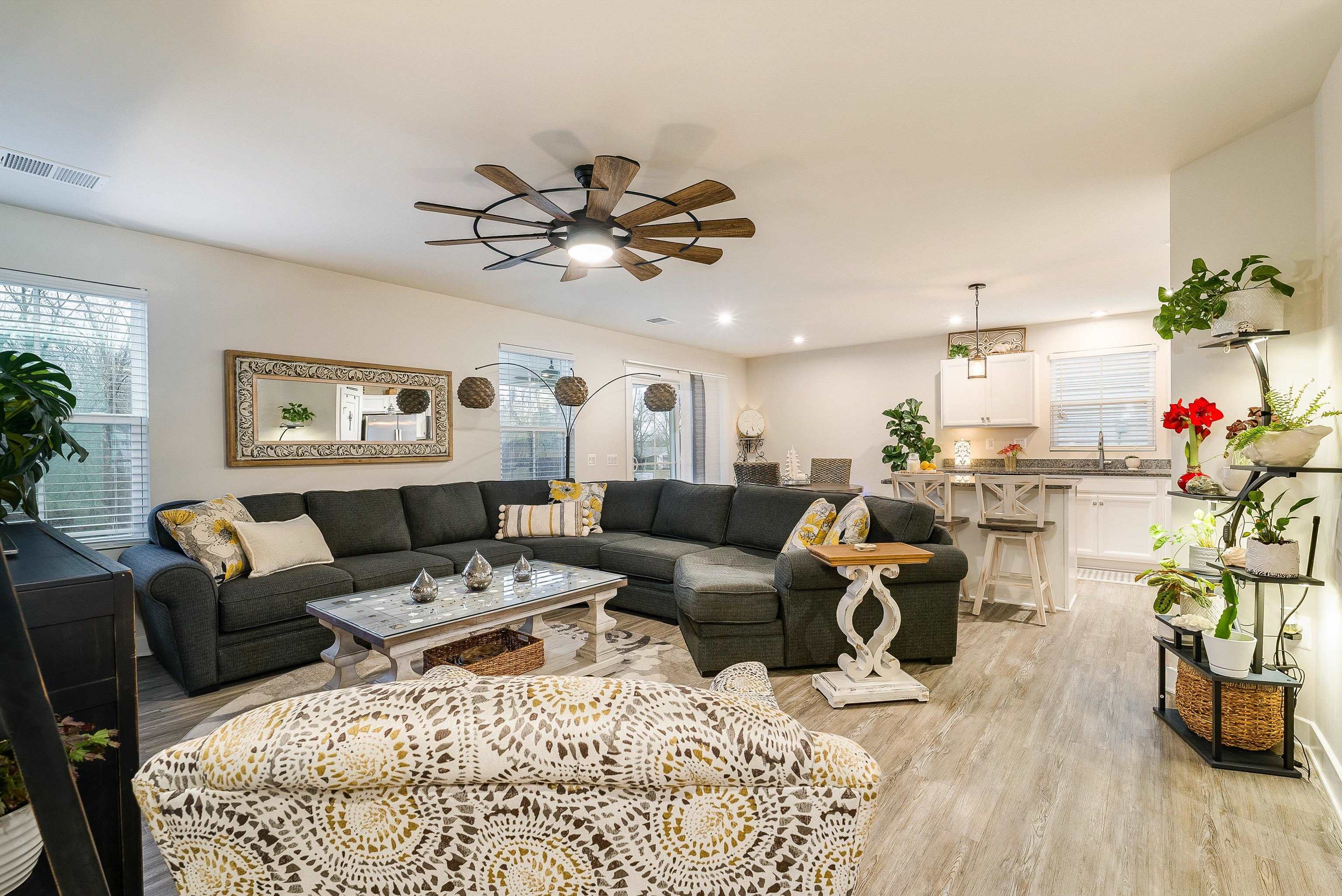 13 SOUTH PEAK DR, MCGAHEYSVILLE, Virginia 22840, 3 Bedrooms Bedrooms, ,2 BathroomsBathrooms,Residential,13 SOUTH PEAK DR,672596 MLS # 672596