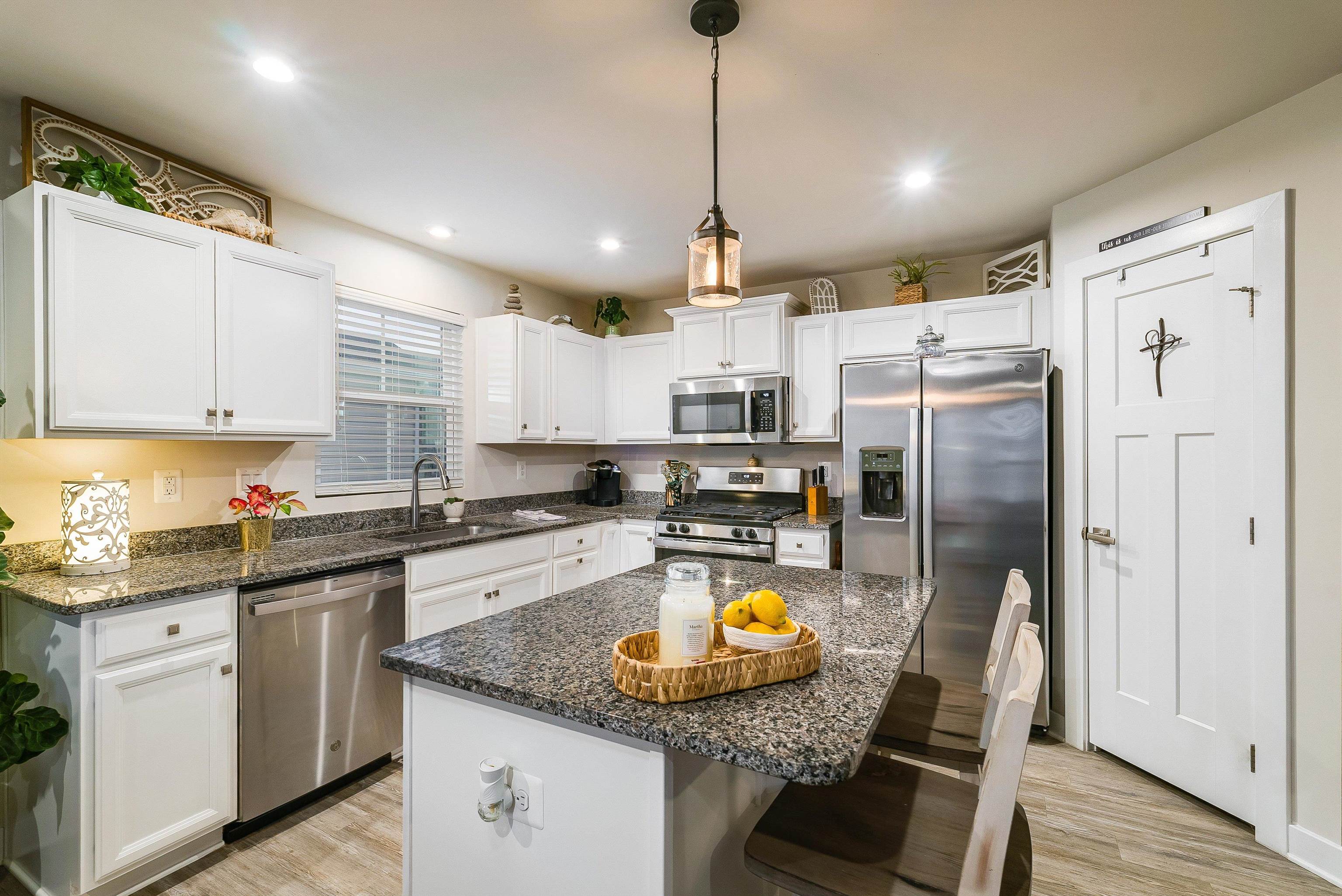 13 SOUTH PEAK DR, MCGAHEYSVILLE, Virginia 22840, 3 Bedrooms Bedrooms, ,2 BathroomsBathrooms,Residential,13 SOUTH PEAK DR,672596 MLS # 672596