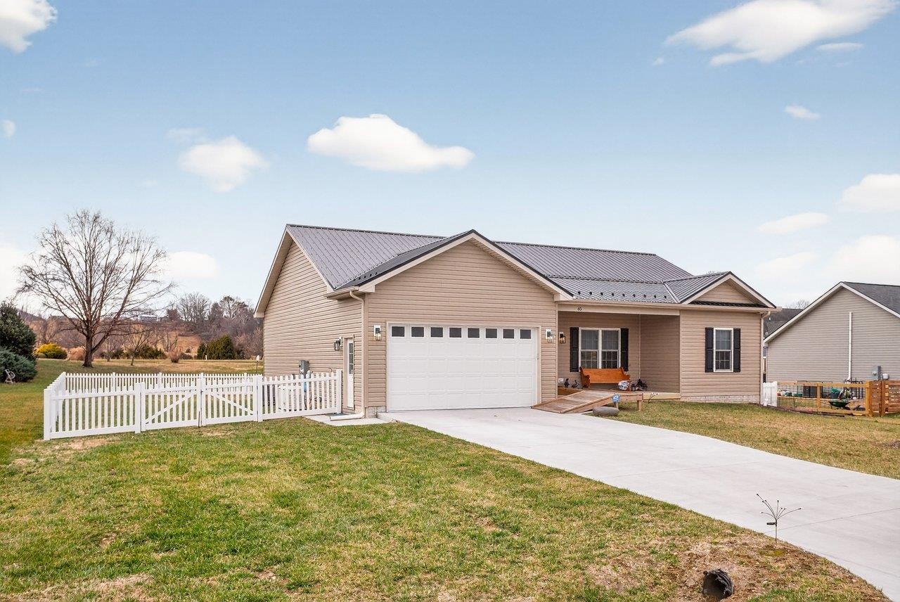 65 W WANDA ST, STANLEY, Virginia 22851, 3 Bedrooms Bedrooms, ,2 BathroomsBathrooms,Residential,65 W WANDA ST,672603 MLS # 672603