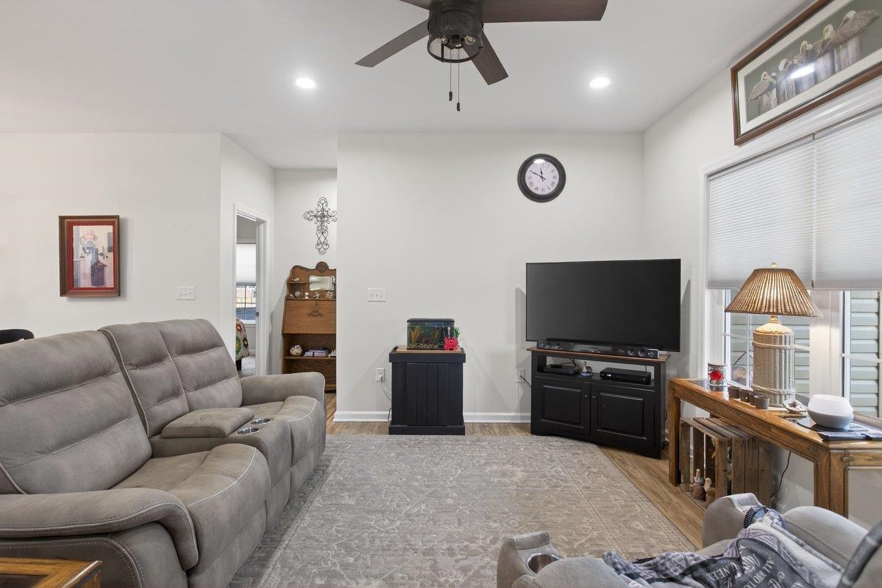 65 W WANDA ST, STANLEY, Virginia 22851, 3 Bedrooms Bedrooms, ,2 BathroomsBathrooms,Residential,65 W WANDA ST,672603 MLS # 672603