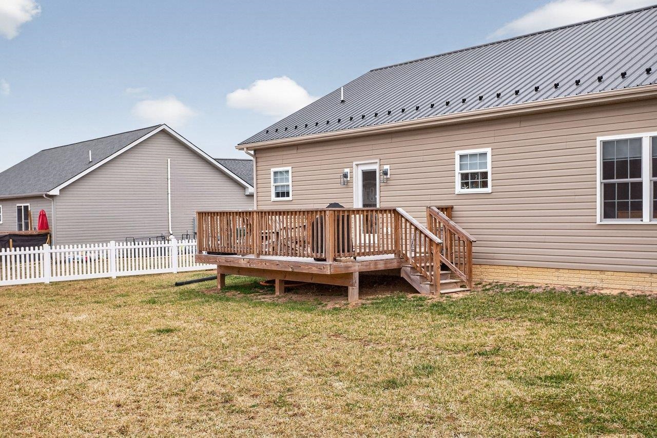 65 W WANDA ST, STANLEY, Virginia 22851, 3 Bedrooms Bedrooms, ,2 BathroomsBathrooms,Residential,65 W WANDA ST,672603 MLS # 672603