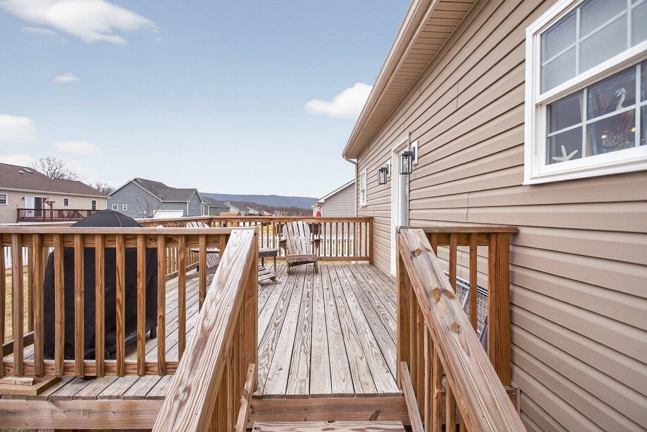 65 W WANDA ST, STANLEY, Virginia 22851, 3 Bedrooms Bedrooms, ,2 BathroomsBathrooms,Residential,65 W WANDA ST,672603 MLS # 672603