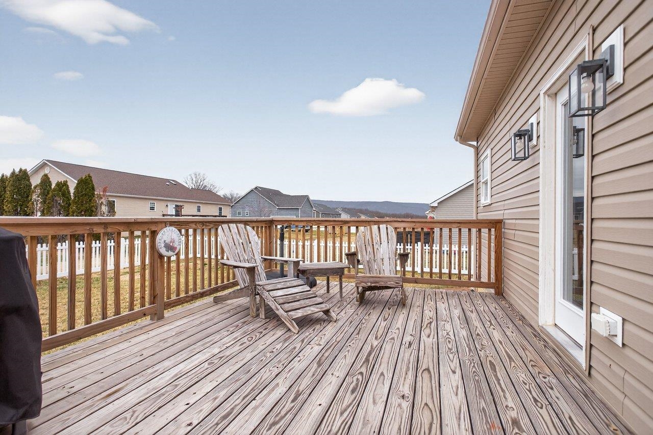 65 W WANDA ST, STANLEY, Virginia 22851, 3 Bedrooms Bedrooms, ,2 BathroomsBathrooms,Residential,65 W WANDA ST,672603 MLS # 672603