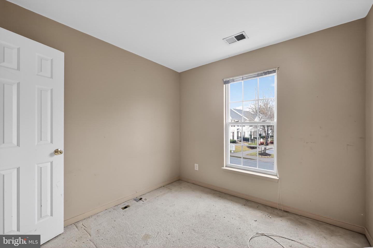 451 HOLLYBROOK RIDGE LN, RICHMOND, Virginia 23223, 3 Bedrooms Bedrooms, ,2 BathroomsBathrooms,Residential,For sale,451 HOLLYBROOK RIDGE LN,VAHN2001122 MLS # VAHN2001122