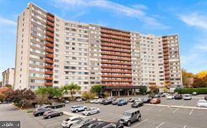 5340 HOLMES RUN PKWY #706, ALEXANDRIA, Virginia 22304, 1 Bedroom Bedrooms, ,1 BathroomBathrooms,Residential,For sale,5340 HOLMES RUN PKWY #706,VAAX2052244 MLS # VAAX2052244