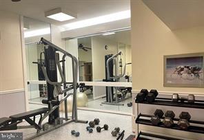 5340 HOLMES RUN PKWY #706, ALEXANDRIA, Virginia 22304, 1 Bedroom Bedrooms, ,1 BathroomBathrooms,Residential,For sale,5340 HOLMES RUN PKWY #706,VAAX2052244 MLS # VAAX2052244