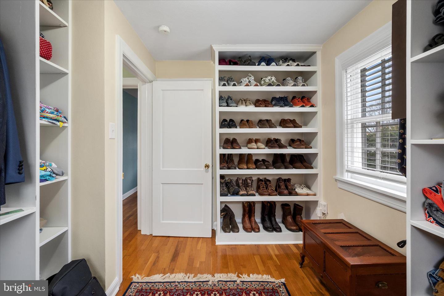 407 JEFFERSON ST, WINCHESTER, Virginia 22601, 3 Bedrooms Bedrooms, ,1 BathroomBathrooms,Residential,For sale,407 JEFFERSON ST,VAWI2009590 MLS # VAWI2009590