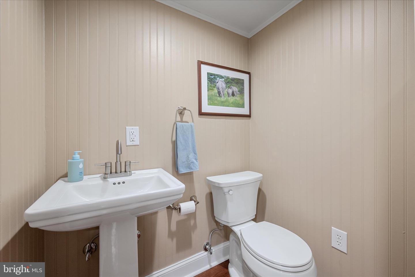 407 JEFFERSON ST, WINCHESTER, Virginia 22601, 3 Bedrooms Bedrooms, ,1 BathroomBathrooms,Residential,For sale,407 JEFFERSON ST,VAWI2009590 MLS # VAWI2009590