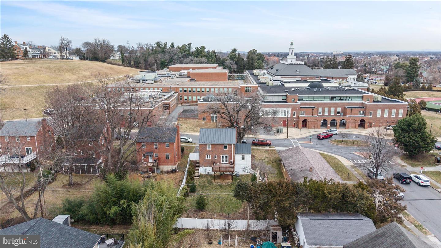 407 JEFFERSON ST, WINCHESTER, Virginia 22601, 3 Bedrooms Bedrooms, ,1 BathroomBathrooms,Residential,For sale,407 JEFFERSON ST,VAWI2009590 MLS # VAWI2009590