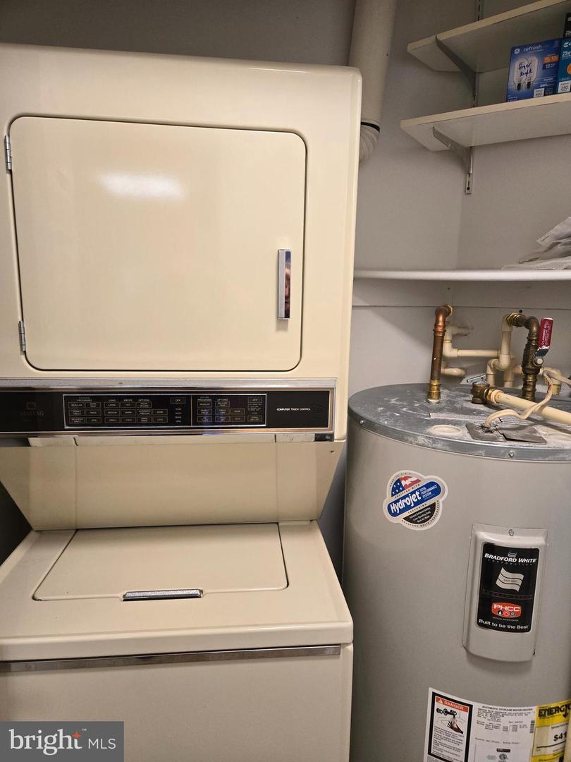 1537 CHURCH HILL PL #1537, RESTON, Virginia 20194, 2 Bedrooms Bedrooms, ,2 BathroomsBathrooms,Residential,For sale,1537 CHURCH HILL PL #1537,VAFX2284262 MLS # VAFX2284262