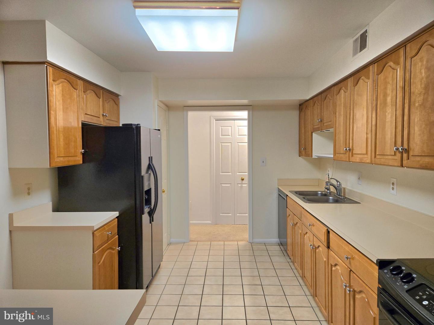 1537 CHURCH HILL PL #1537, RESTON, Virginia 20194, 2 Bedrooms Bedrooms, ,2 BathroomsBathrooms,Residential,For sale,1537 CHURCH HILL PL #1537,VAFX2284262 MLS # VAFX2284262