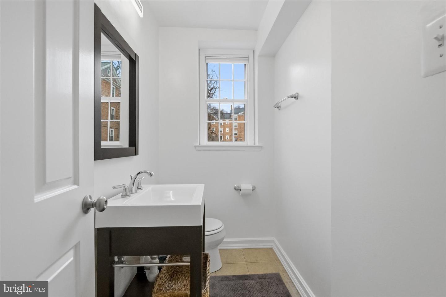 3750 39TH ST NW #B146, WASHINGTON, District Of Columbia 20016, 1 Bedroom Bedrooms, ,1 BathroomBathrooms,Residential,For sale,3750 39TH ST NW #B146,DCDC2240096 MLS # DCDC2240096