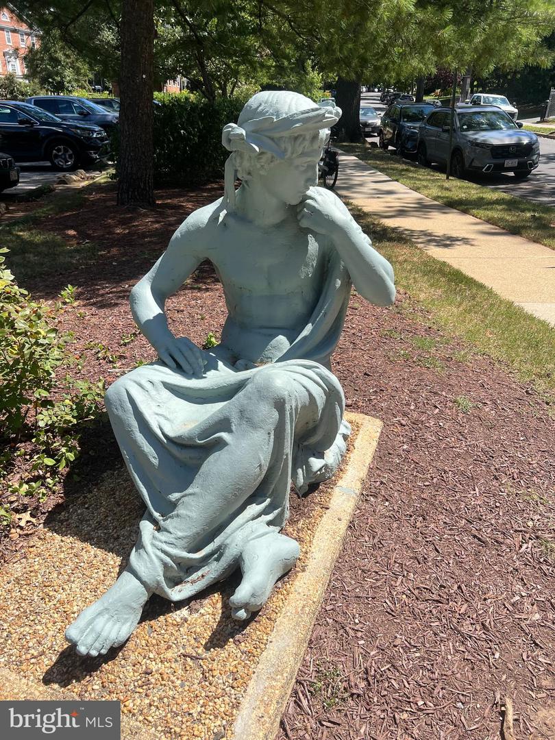 3750 39TH ST NW #B146, WASHINGTON, District Of Columbia 20016, 1 Bedroom Bedrooms, ,1 BathroomBathrooms,Residential,For sale,3750 39TH ST NW #B146,DCDC2240096 MLS # DCDC2240096