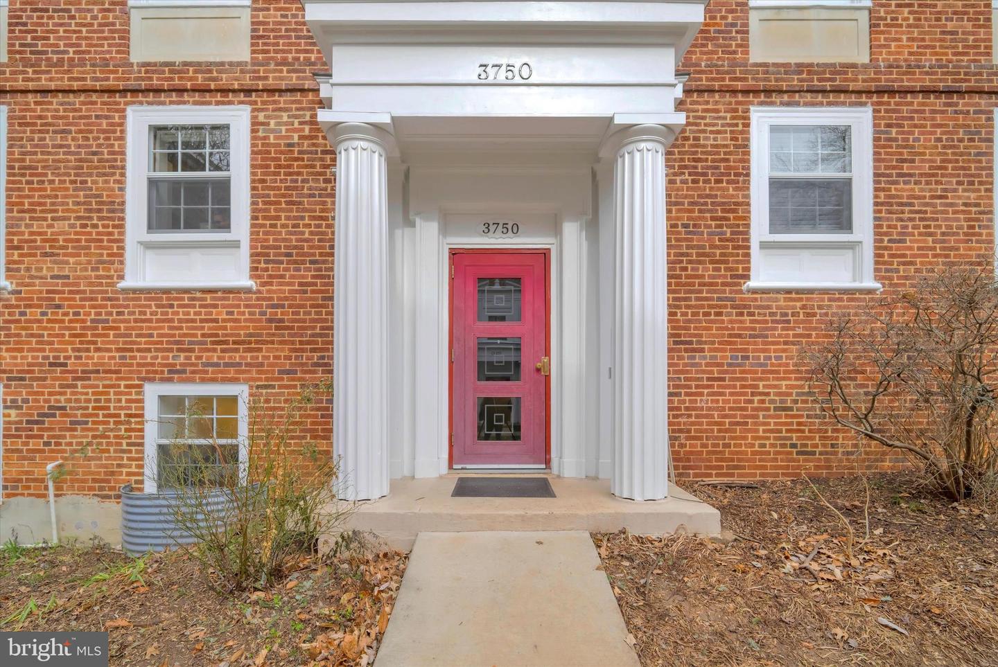 3750 39TH ST NW #B146, WASHINGTON, District Of Columbia 20016, 1 Bedroom Bedrooms, ,1 BathroomBathrooms,Residential,For sale,3750 39TH ST NW #B146,DCDC2240096 MLS # DCDC2240096