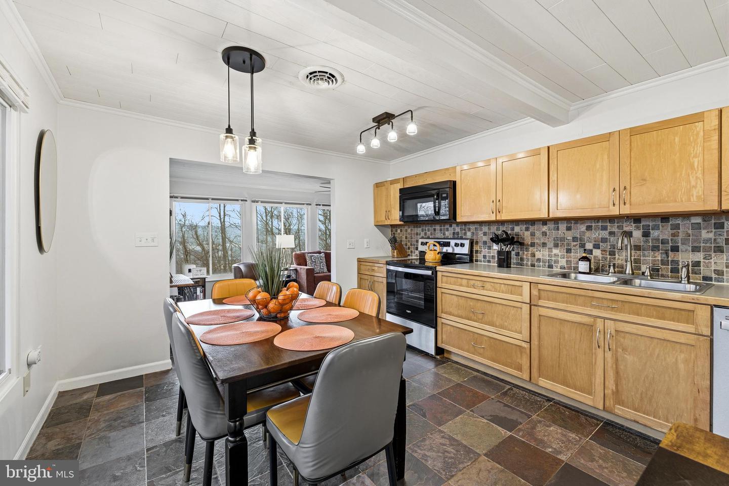 738 FOREST DRIVE EXT, LURAY, Virginia 22835, 3 Bedrooms Bedrooms, ,2 BathroomsBathrooms,Residential,For sale,738 FOREST DRIVE EXT,VAPA2005878 MLS # VAPA2005878