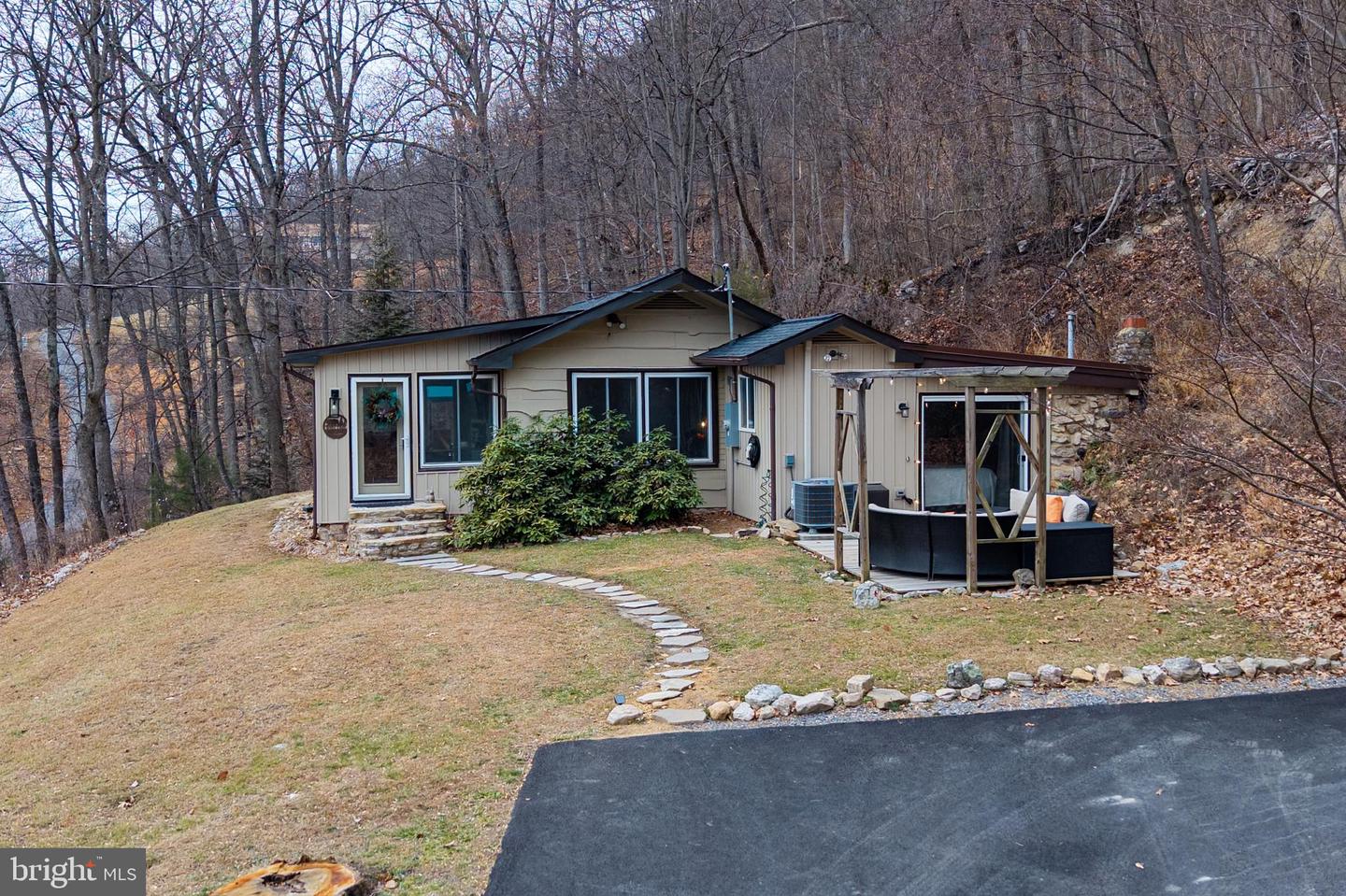 738 FOREST DRIVE EXT, LURAY, Virginia 22835, 3 Bedrooms Bedrooms, ,2 BathroomsBathrooms,Residential,For sale,738 FOREST DRIVE EXT,VAPA2005878 MLS # VAPA2005878