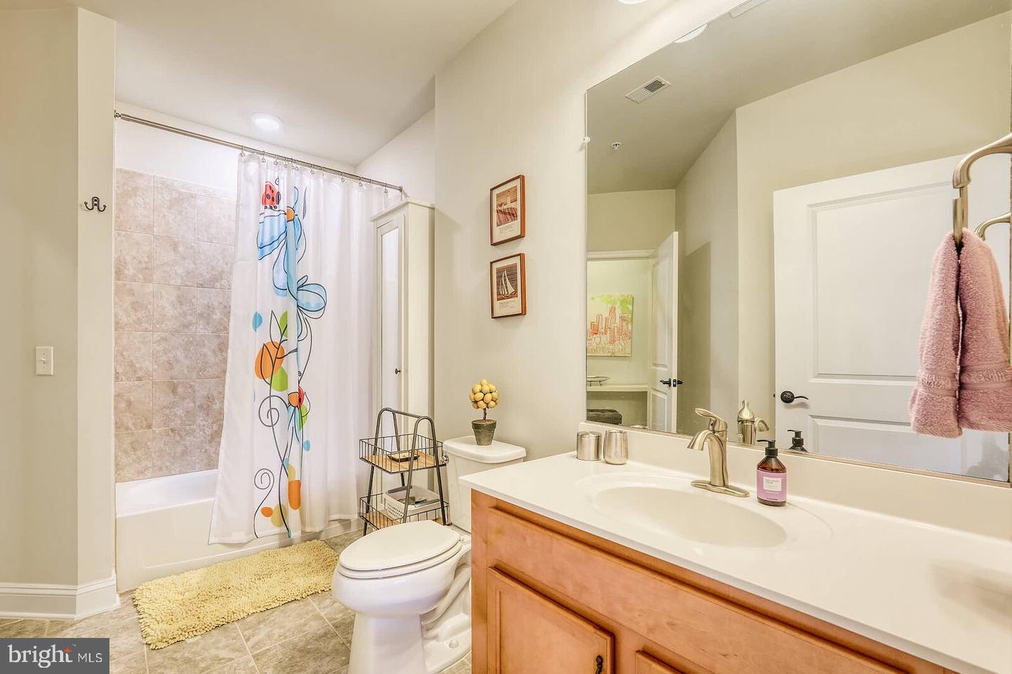 2905 BLEEKER ST #4-304, FAIRFAX, Virginia 22031, 2 Bedrooms Bedrooms, ,2 BathroomsBathrooms,Residential,For sale,2905 BLEEKER ST #4-304,VAFX2285762 MLS # VAFX2285762