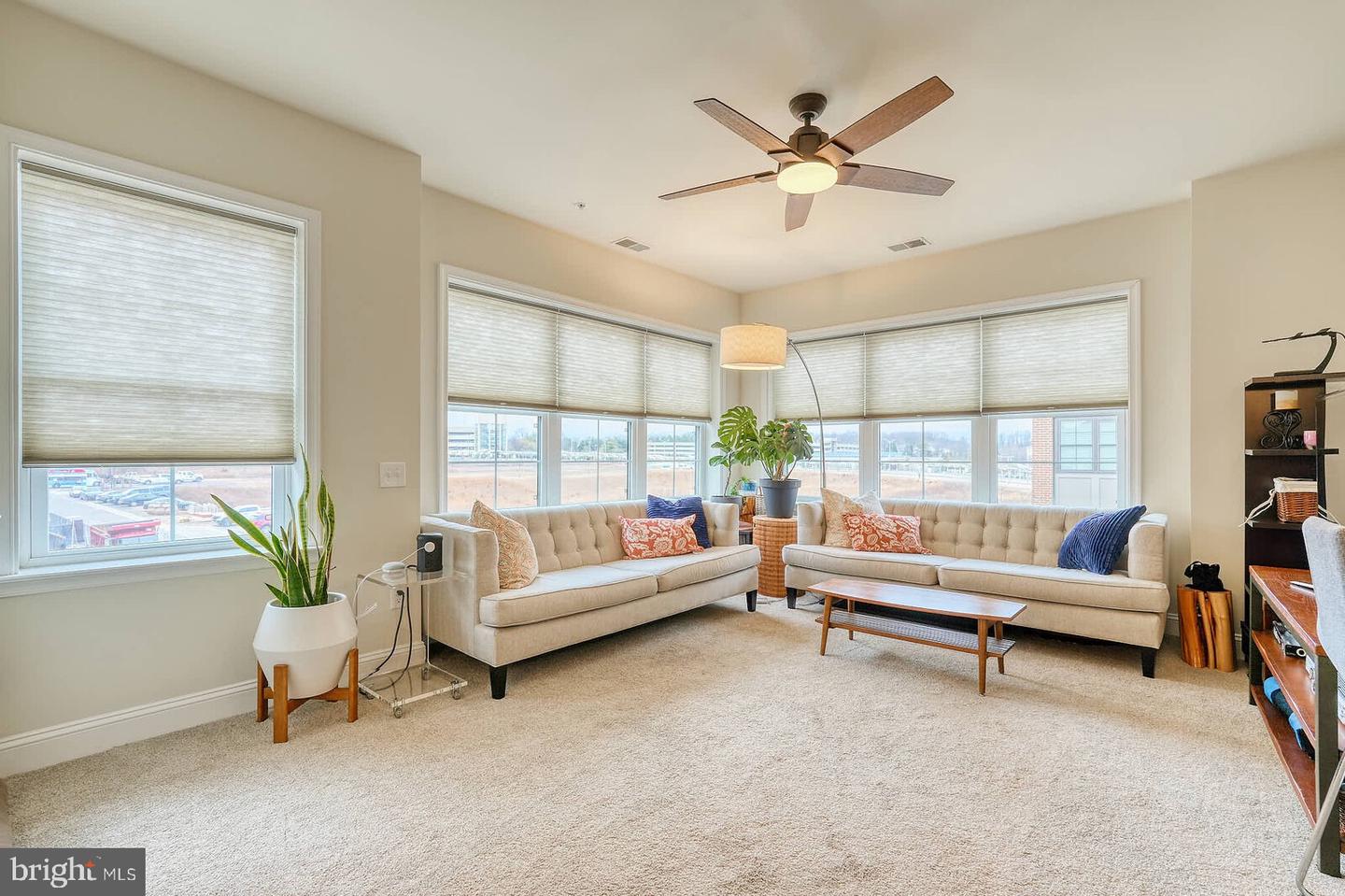 2905 BLEEKER ST #4-304, FAIRFAX, Virginia 22031, 2 Bedrooms Bedrooms, ,2 BathroomsBathrooms,Residential,For sale,2905 BLEEKER ST #4-304,VAFX2285762 MLS # VAFX2285762