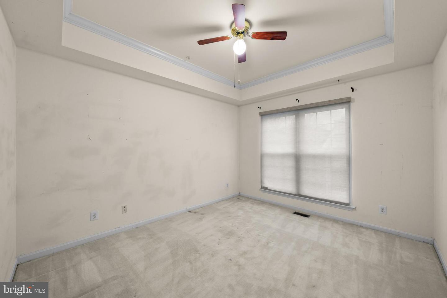 4110 VANDERBILT CT #303, FAIRFAX, Virginia 22030, 2 Bedrooms Bedrooms, 5 Rooms Rooms,2 BathroomsBathrooms,Residential,For sale,4110 VANDERBILT CT #303,VAFC2007664 MLS # VAFC2007664