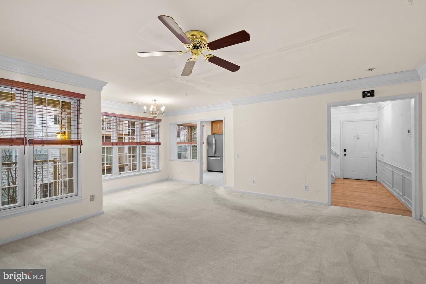 4110 VANDERBILT CT #303, FAIRFAX, Virginia 22030, 2 Bedrooms Bedrooms, 5 Rooms Rooms,2 BathroomsBathrooms,Residential,For sale,4110 VANDERBILT CT #303,VAFC2007664 MLS # VAFC2007664