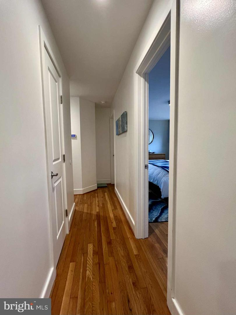 4118 18TH RD N, ARLINGTON, Virginia 22207, 5 Bedrooms Bedrooms, ,3 BathroomsBathrooms,Residential,For sale,4118 18TH RD N,VAAR2067848 MLS # VAAR2067848