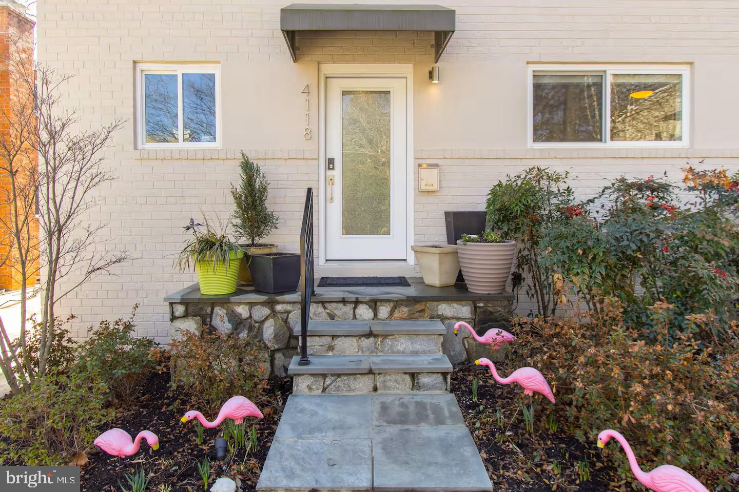 4118 18TH RD N, ARLINGTON, Virginia 22207, 5 Bedrooms Bedrooms, ,3 BathroomsBathrooms,Residential,For sale,4118 18TH RD N,VAAR2067848 MLS # VAAR2067848