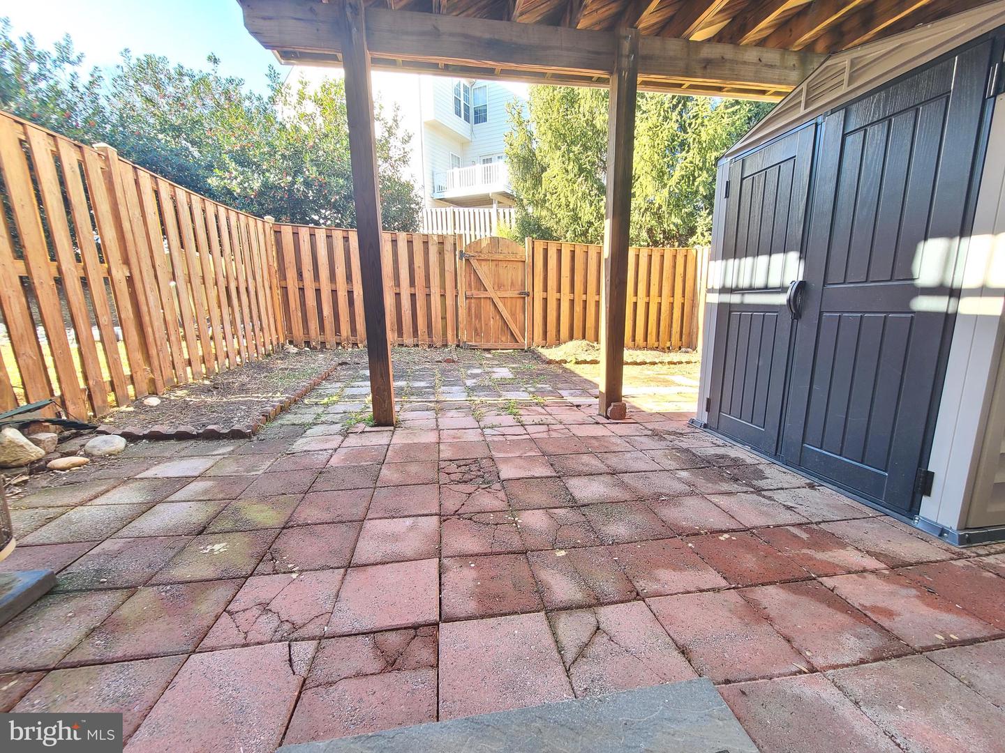 8118 HORSESHOE COTTAGE CIR, LORTON, Virginia 22079, 3 Bedrooms Bedrooms, ,2 BathroomsBathrooms,Residential,For sale,8118 HORSESHOE COTTAGE CIR,VAFX2286242 MLS # VAFX2286242