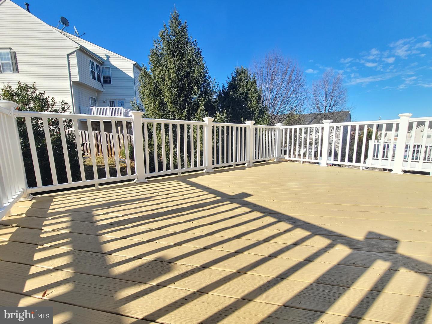 8118 HORSESHOE COTTAGE CIR, LORTON, Virginia 22079, 3 Bedrooms Bedrooms, ,2 BathroomsBathrooms,Residential,For sale,8118 HORSESHOE COTTAGE CIR,VAFX2286242 MLS # VAFX2286242