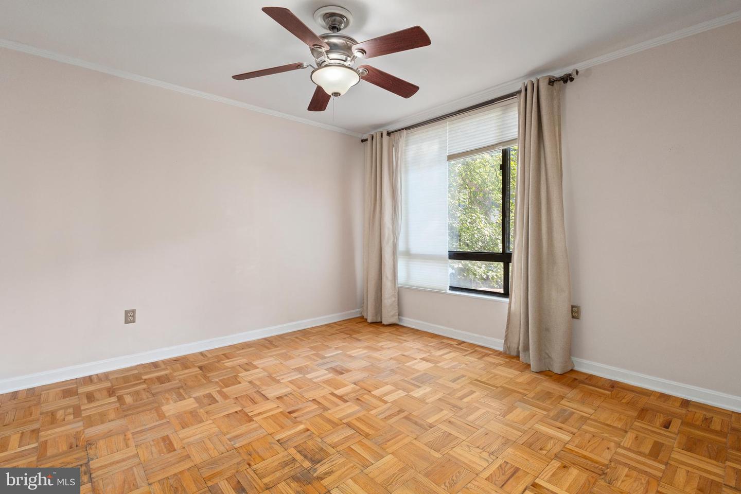 3825 DAVIS PL NW #103, WASHINGTON, District Of Columbia 20007, 2 Bedrooms Bedrooms, ,1 BathroomBathrooms,Residential,For sale,3825 DAVIS PL NW #103,DCDC2241988 MLS # DCDC2241988