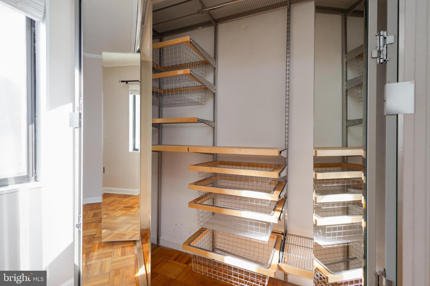 3825 DAVIS PL NW #103, WASHINGTON, District Of Columbia 20007, 2 Bedrooms Bedrooms, ,1 BathroomBathrooms,Residential,For sale,3825 DAVIS PL NW #103,DCDC2241988 MLS # DCDC2241988