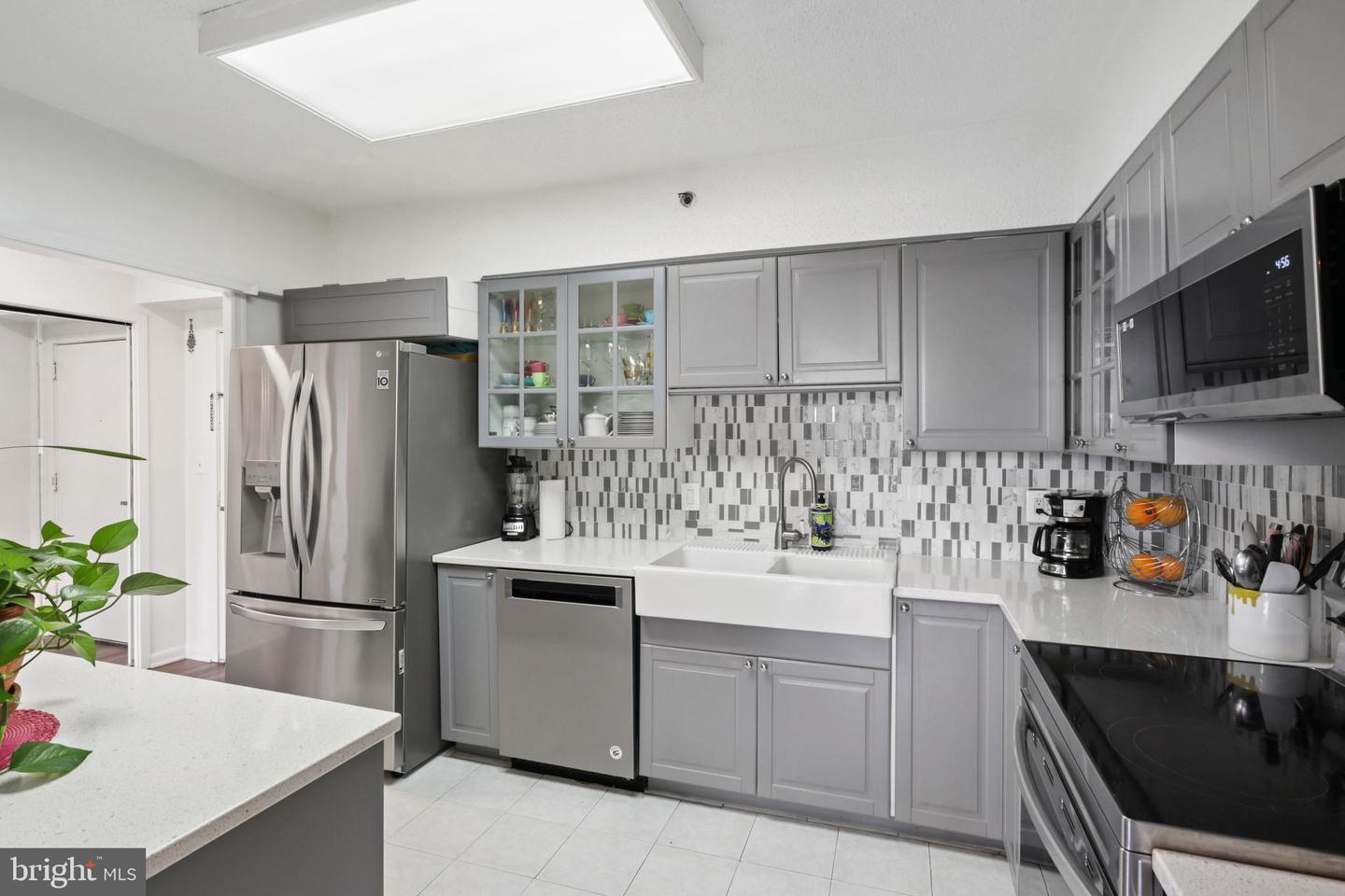 5505 SEMINARY RD #1306N, FALLS CHURCH, Virginia 22041, 2 Bedrooms Bedrooms, 7 Rooms Rooms,1 BathroomBathrooms,Residential,For sale,5505 SEMINARY RD #1306N,VAFX2286302 MLS # VAFX2286302