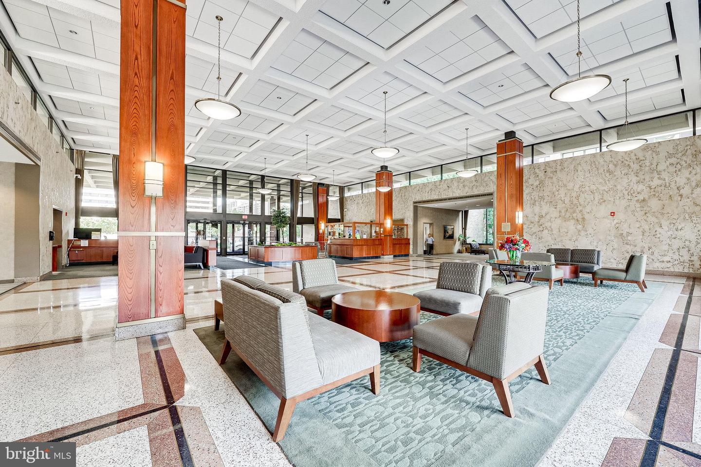 5505 SEMINARY RD #1306N, FALLS CHURCH, Virginia 22041, 2 Bedrooms Bedrooms, 7 Rooms Rooms,1 BathroomBathrooms,Residential,For sale,5505 SEMINARY RD #1306N,VAFX2286302 MLS # VAFX2286302