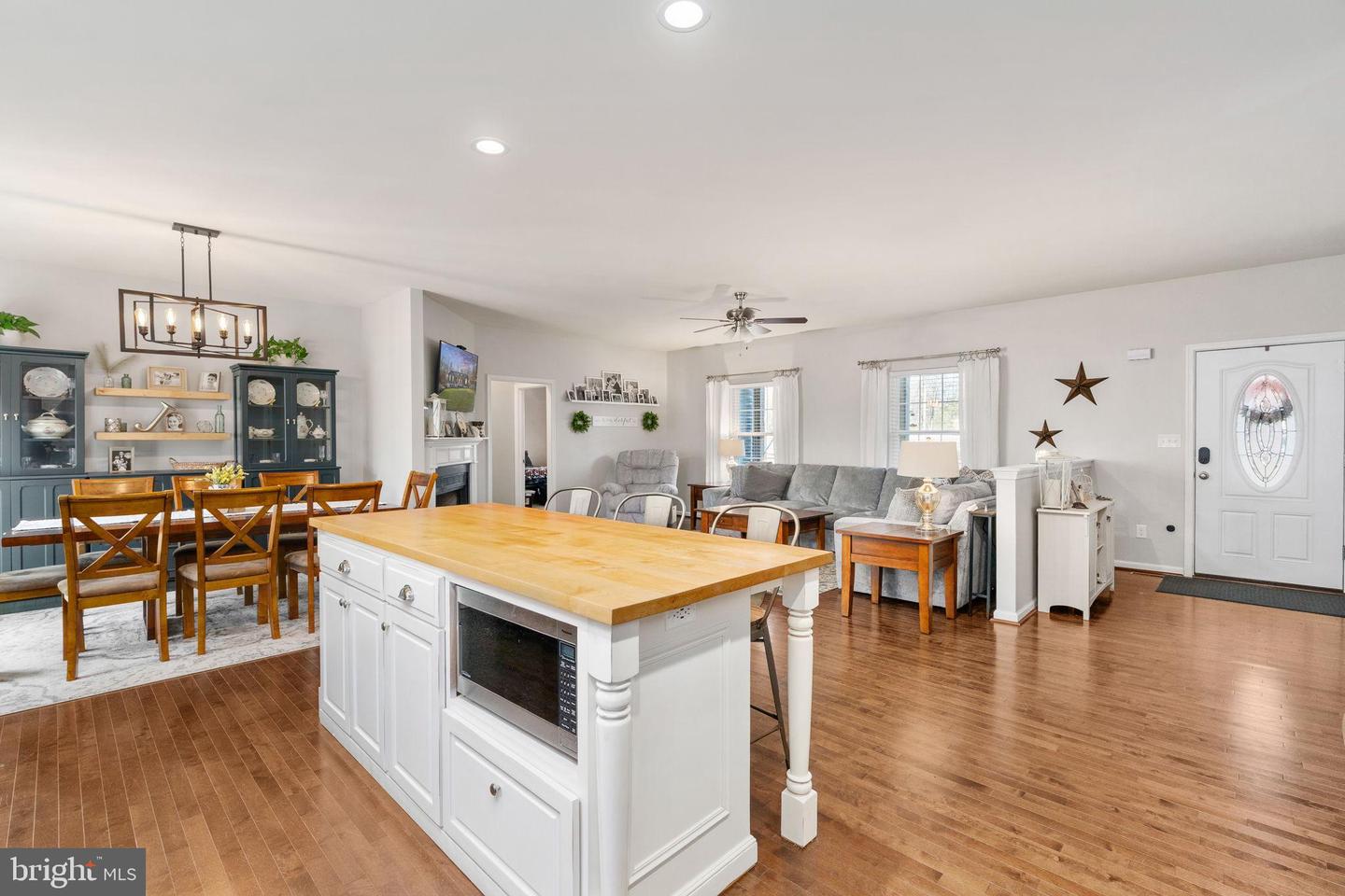 13026 ELK RUN, BEALETON, Virginia 22712, 3 Bedrooms Bedrooms, 8 Rooms Rooms,2 BathroomsBathrooms,Residential,For sale,13026 ELK RUN,VAFQ2020166 MLS # VAFQ2020166