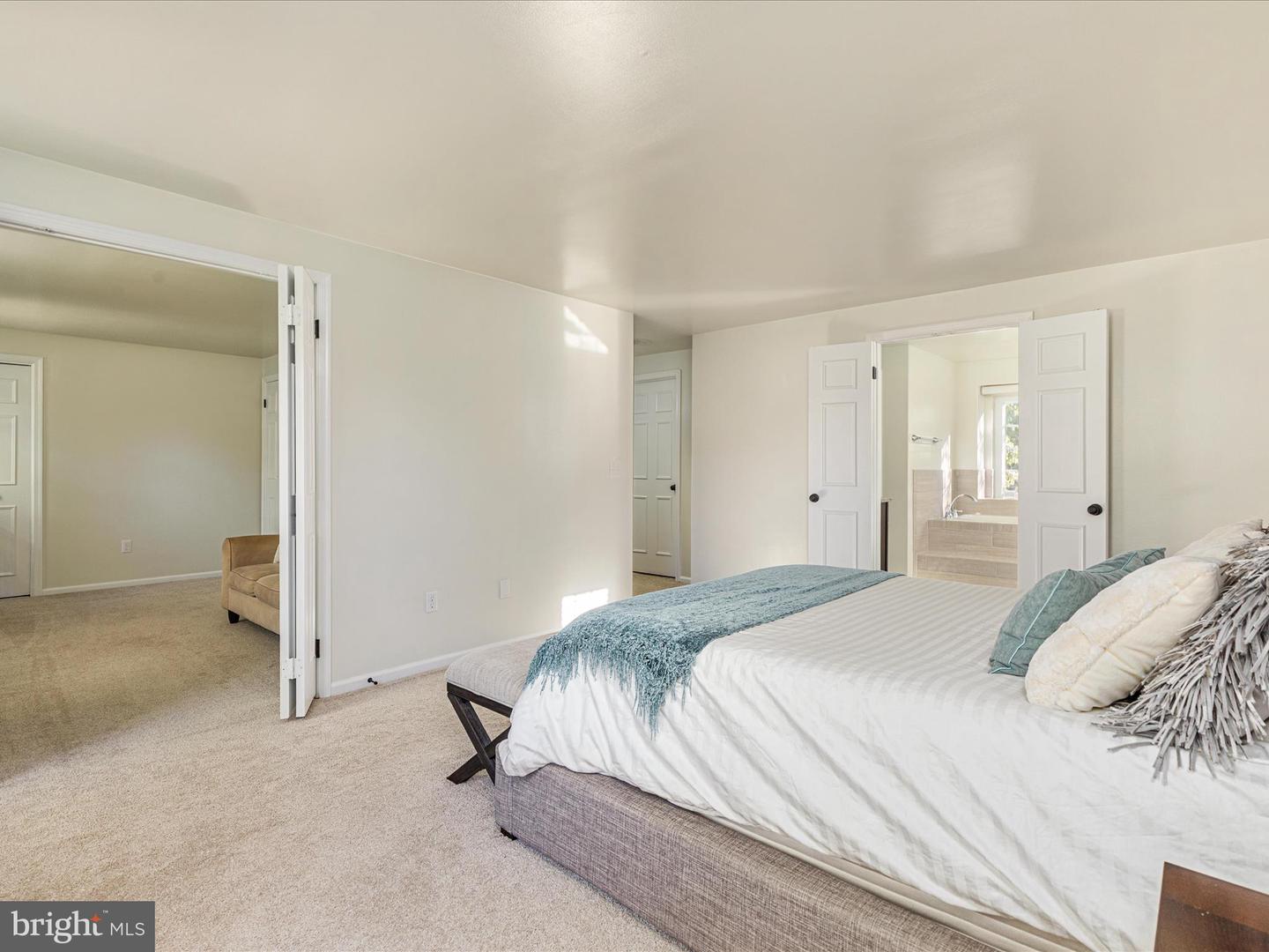 130 MINOR RD, STERLING, Virginia 20165, 5 Bedrooms Bedrooms, 9 Rooms Rooms,3 BathroomsBathrooms,Residential,For sale,130 MINOR RD,VALO2114206 MLS # VALO2114206