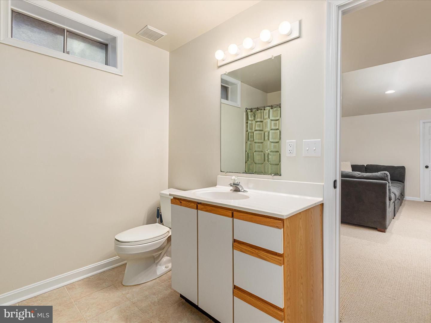 130 MINOR RD, STERLING, Virginia 20165, 5 Bedrooms Bedrooms, 9 Rooms Rooms,3 BathroomsBathrooms,Residential,For sale,130 MINOR RD,VALO2114206 MLS # VALO2114206